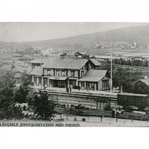 1902