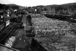 1942